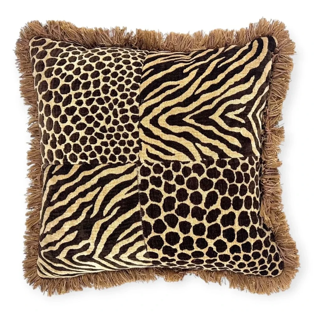 Unbranded reversible safari